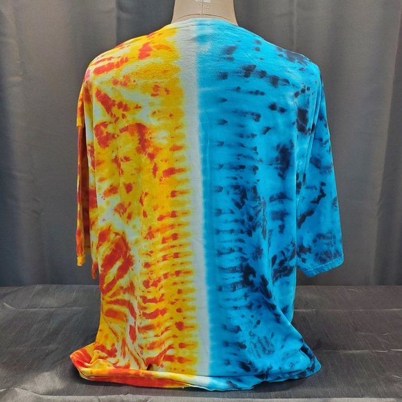 Walt Disney World Heroes vs Villains  2013 Tie-Dyed T-Shirt NWT Men's 3XL - Picture 3 of 4